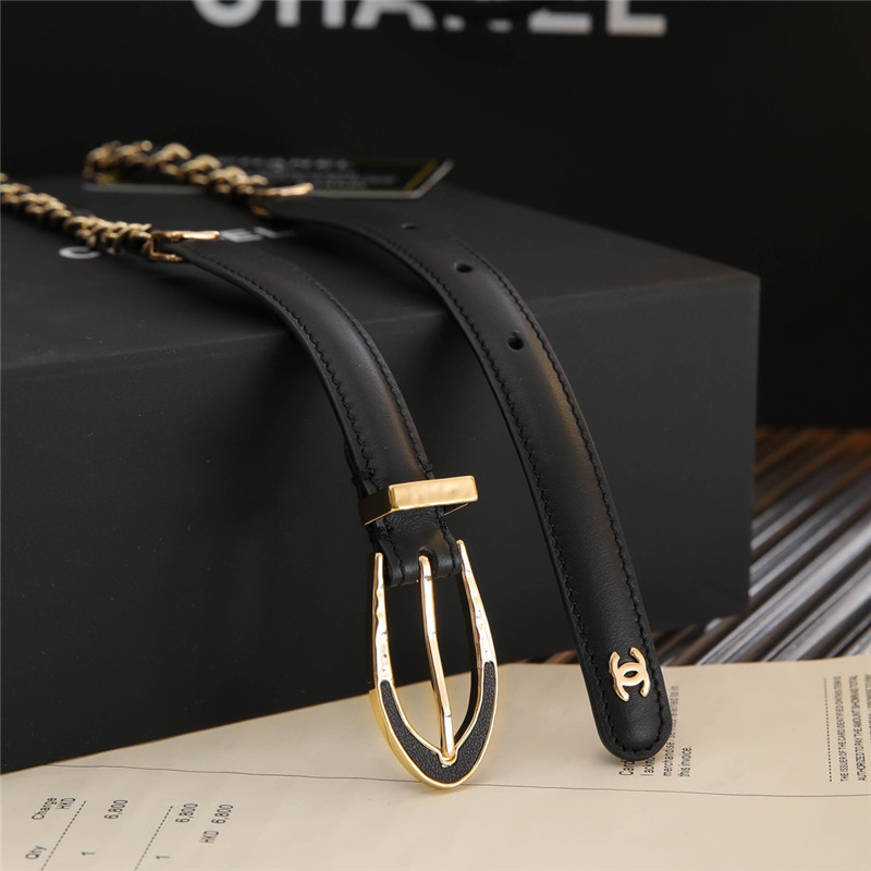 Ch**el chain belt