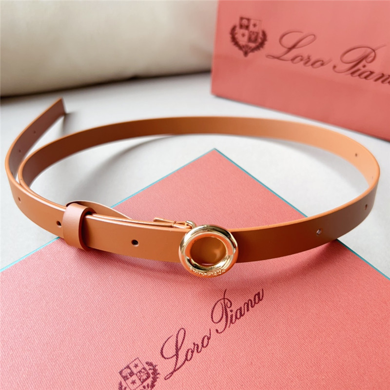 L0r0 P1ana new belt