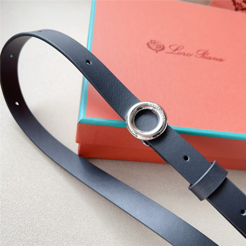 L0r0 P1ana new belt
