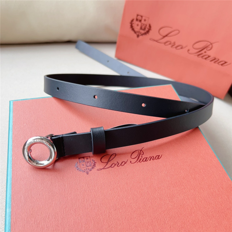 L0r0 P1ana new belt