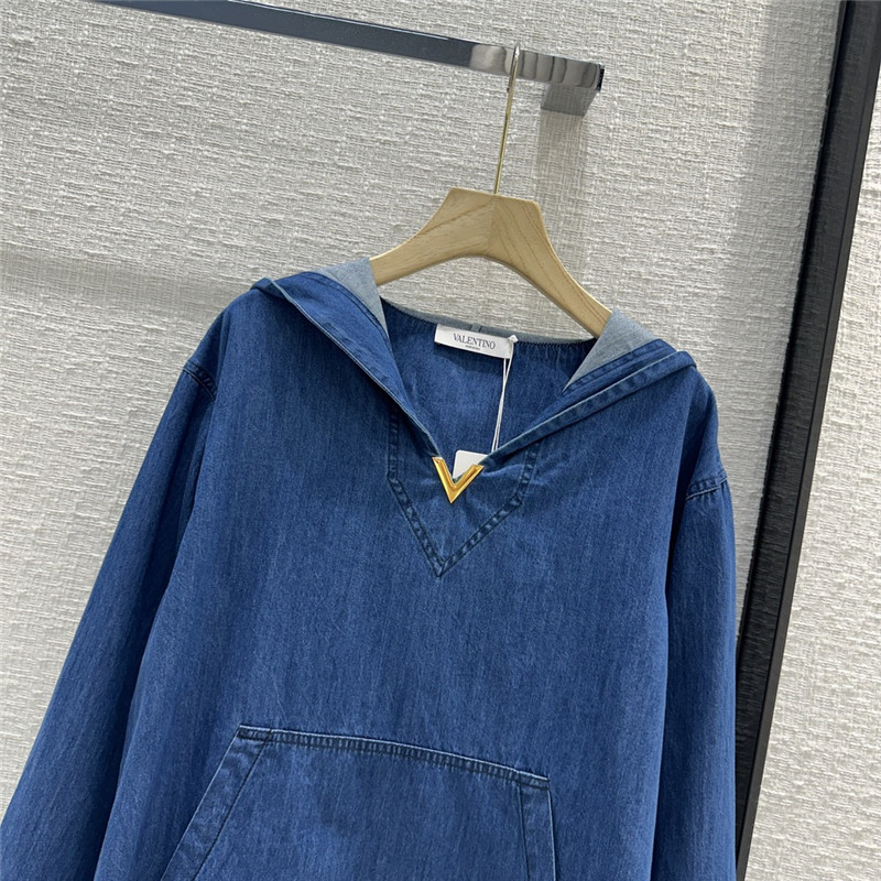 Va1e*ntin0 hooded denim shirt cheap replica designer clothes