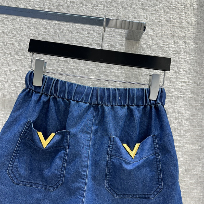 Va1e*ntin0 blue garavani chambray cotton shorts