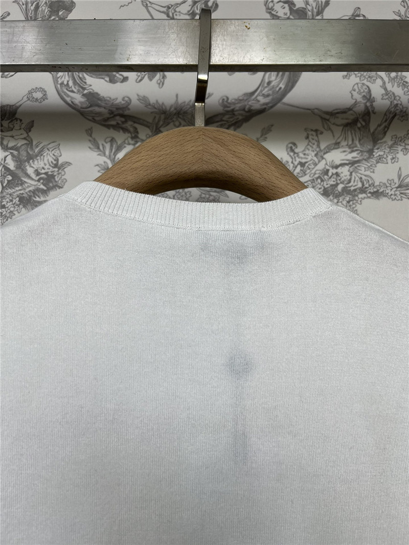 L0ew* pocket embroidered knit t-shirt white