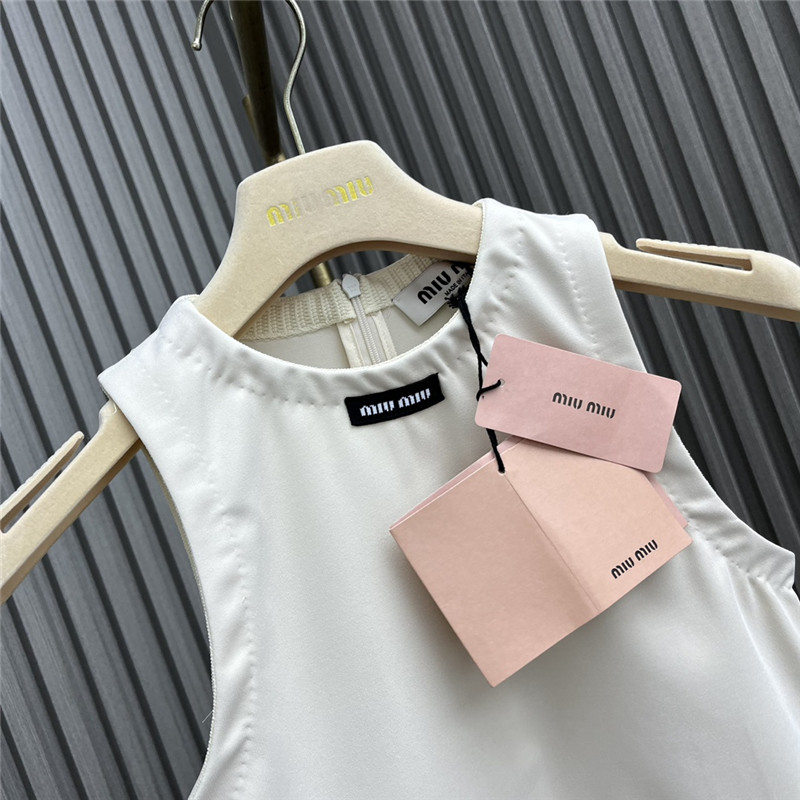 M1um1u fashionable slim fit short vest replica clothes