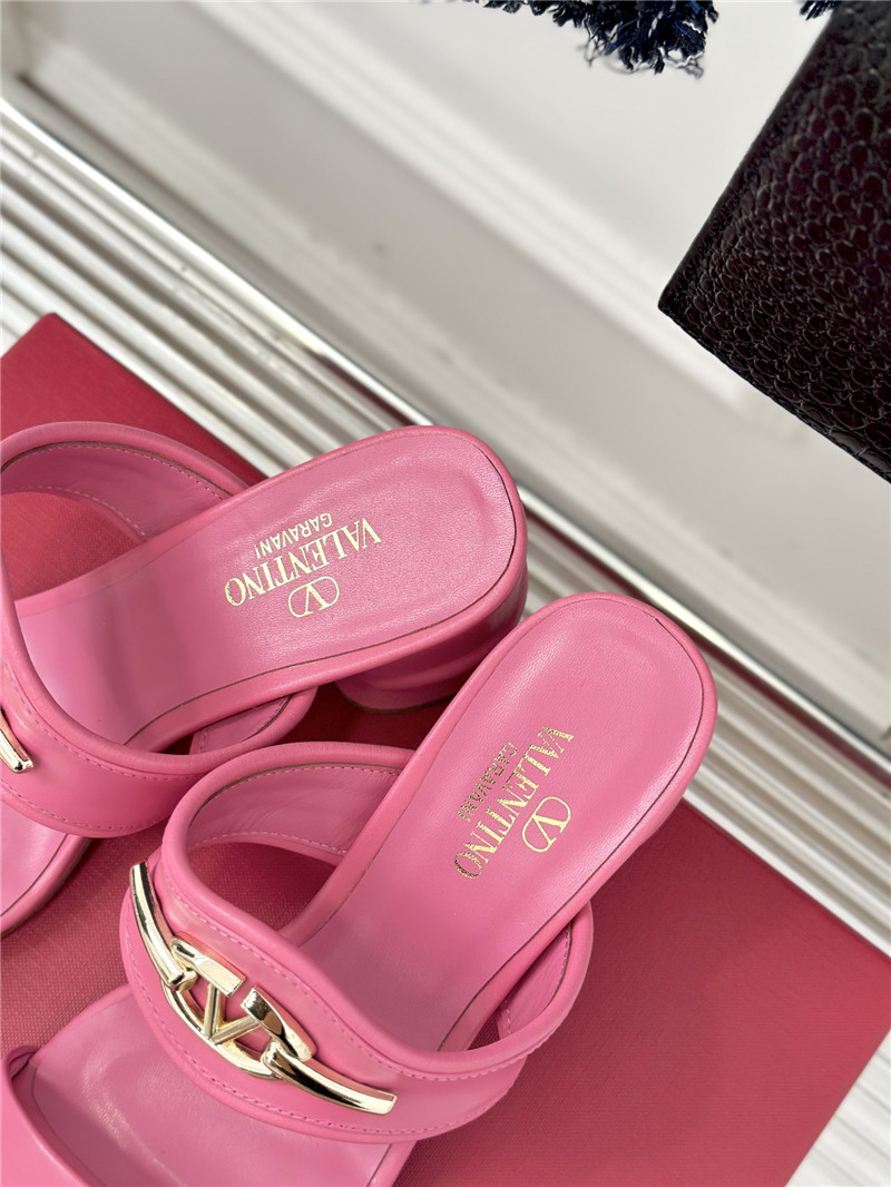 va1e*ntin0 thick heel sandals ma1s0n Marg*e1a replica shoes