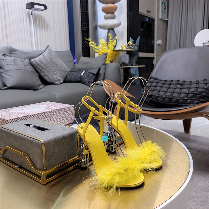 givenchy ostrich feather sandals ma1s0n Marg*e1a replica shoes