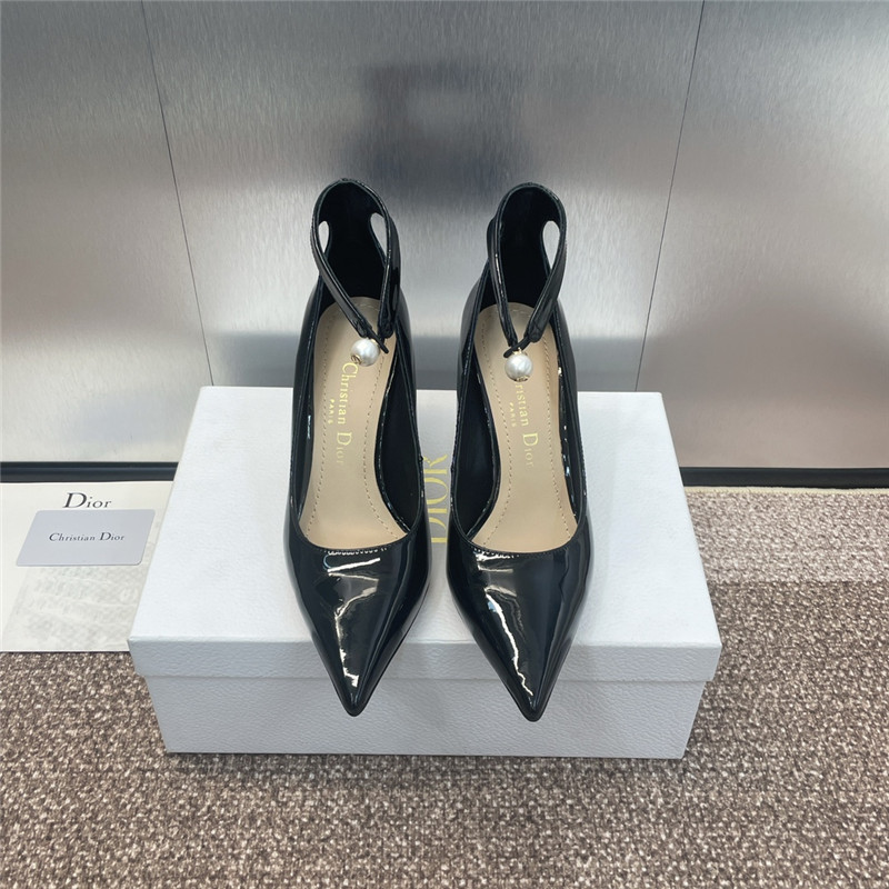 D10r pearl hoop strap women’s shoes best replica shoes website