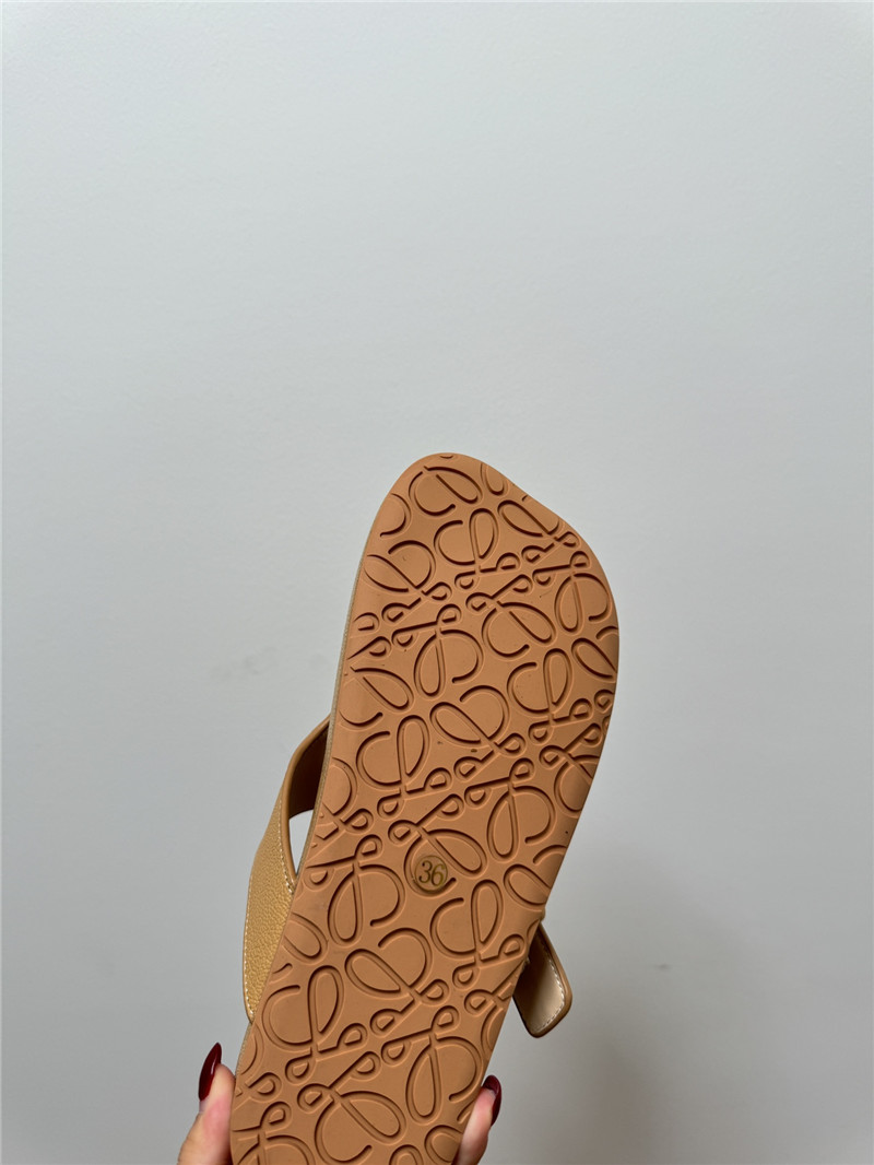 L0ew* new leather slippers for couples