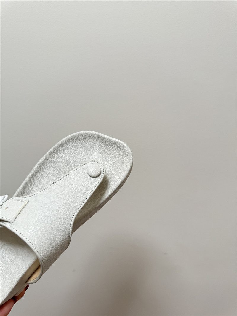 L0ew* new leather slippers for couples
