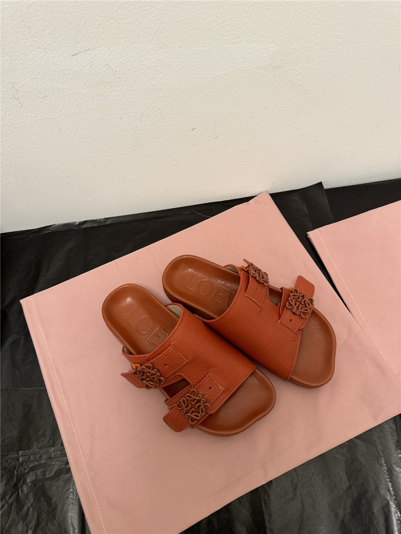 L0ew* new leather slippers for couples