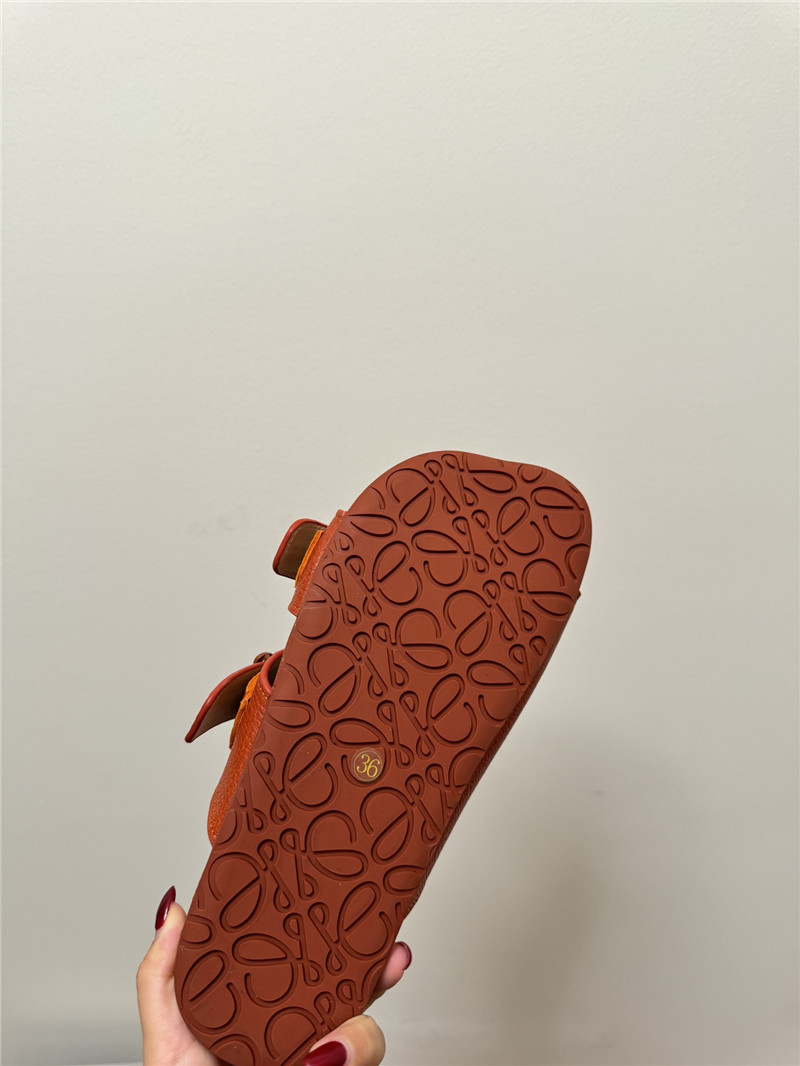 L0ew* new leather slippers for couples
