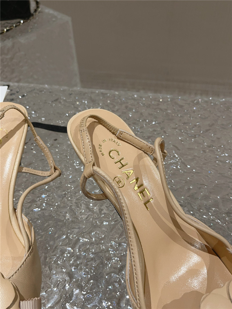 ch**el small square toe high heels Marg*e1a replica shoes