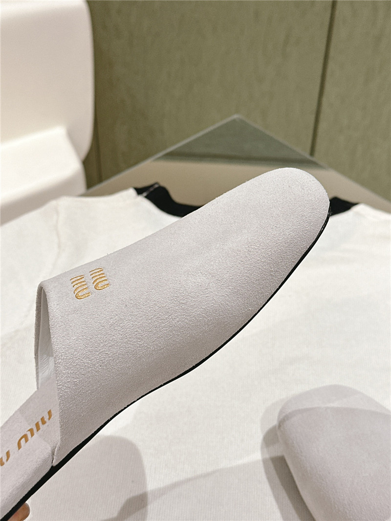 M1um1u small round toe mules slippers replica shoes