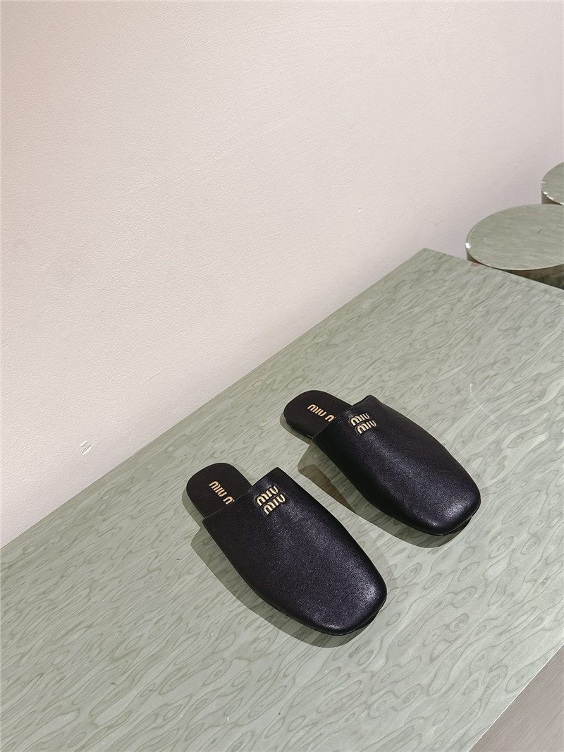 M1um1u small round toe mules slippers replica shoes