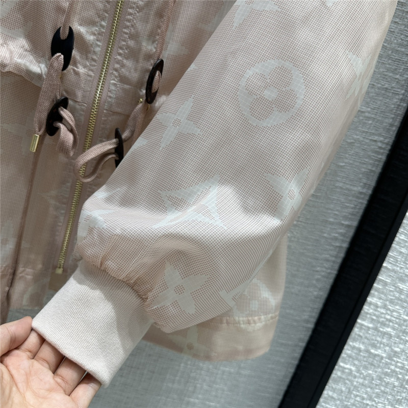 l0vis Vvtt0n lv hooded sun protection jacket replica clothing