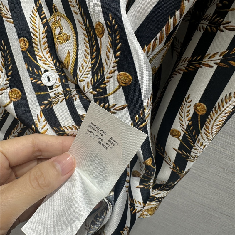 l0vis Vvtt0n lv flinghtmode series silk shirt replicas clothes