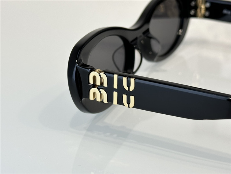 M1um1u fashionable luxury sunglasses