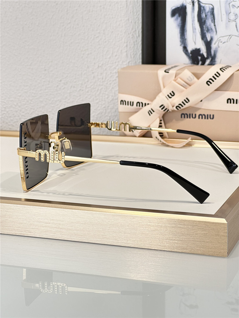 M1um1u oversized square sunglasses