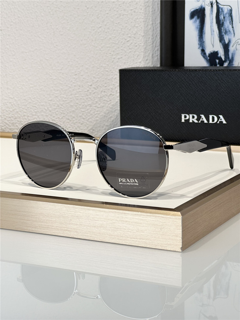 Pra*a oval frame sunglasses
