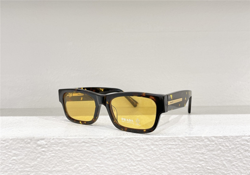 Pra*a fashionable luxury sunglasses