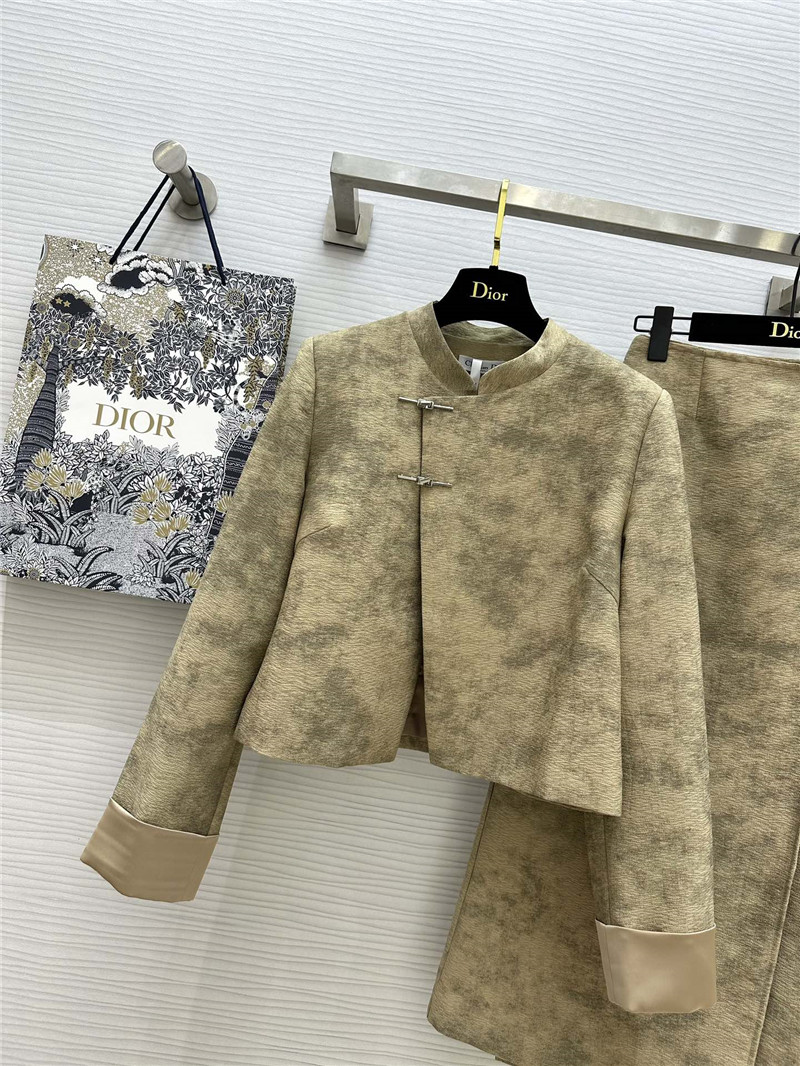 D10r suit dress replica designer clothing websites