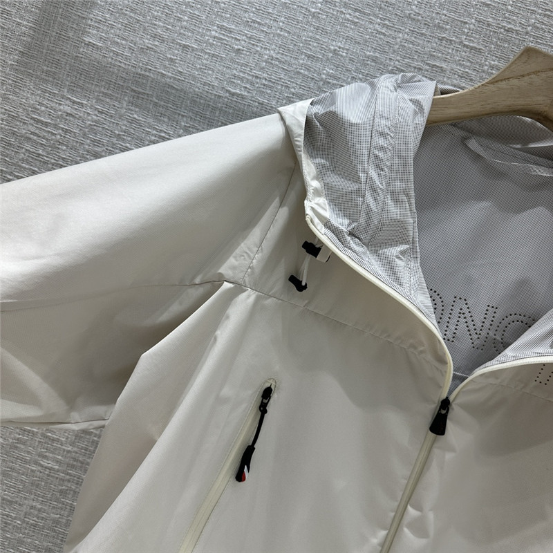 Moncler hooded jacket jacket replica clothing