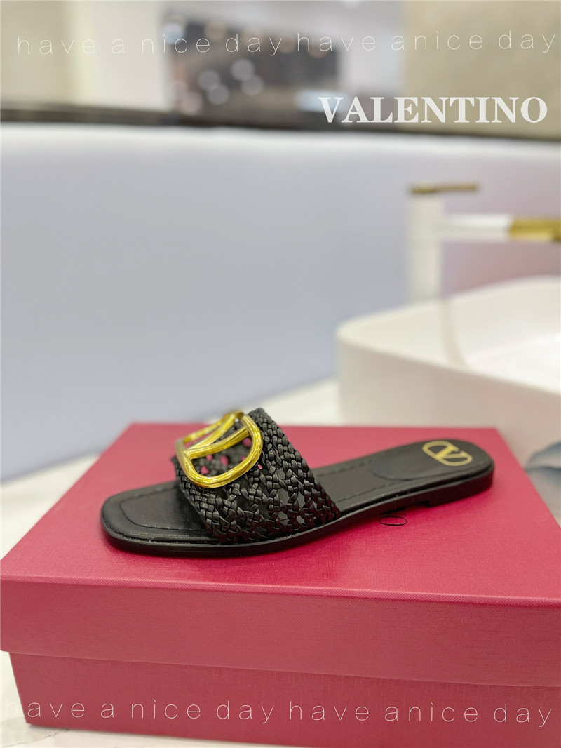 va1e*ntin0 new season slippers Marg*e1a replica shoes