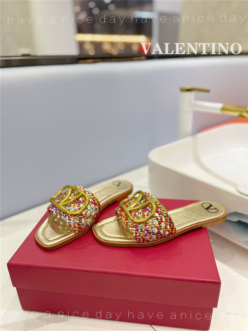va1e*ntin0 new season slippers Marg*e1a replica shoes