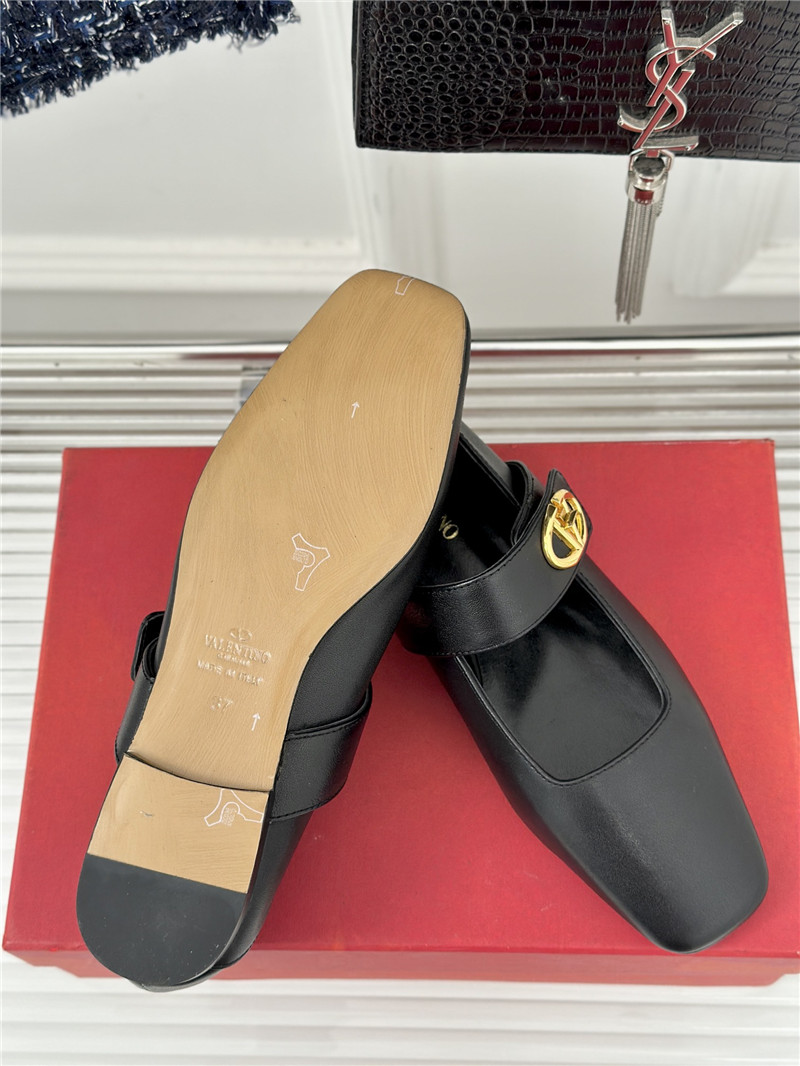 Va1e*ntin0 metal v buckle mary jane shoes replica designer shoes
