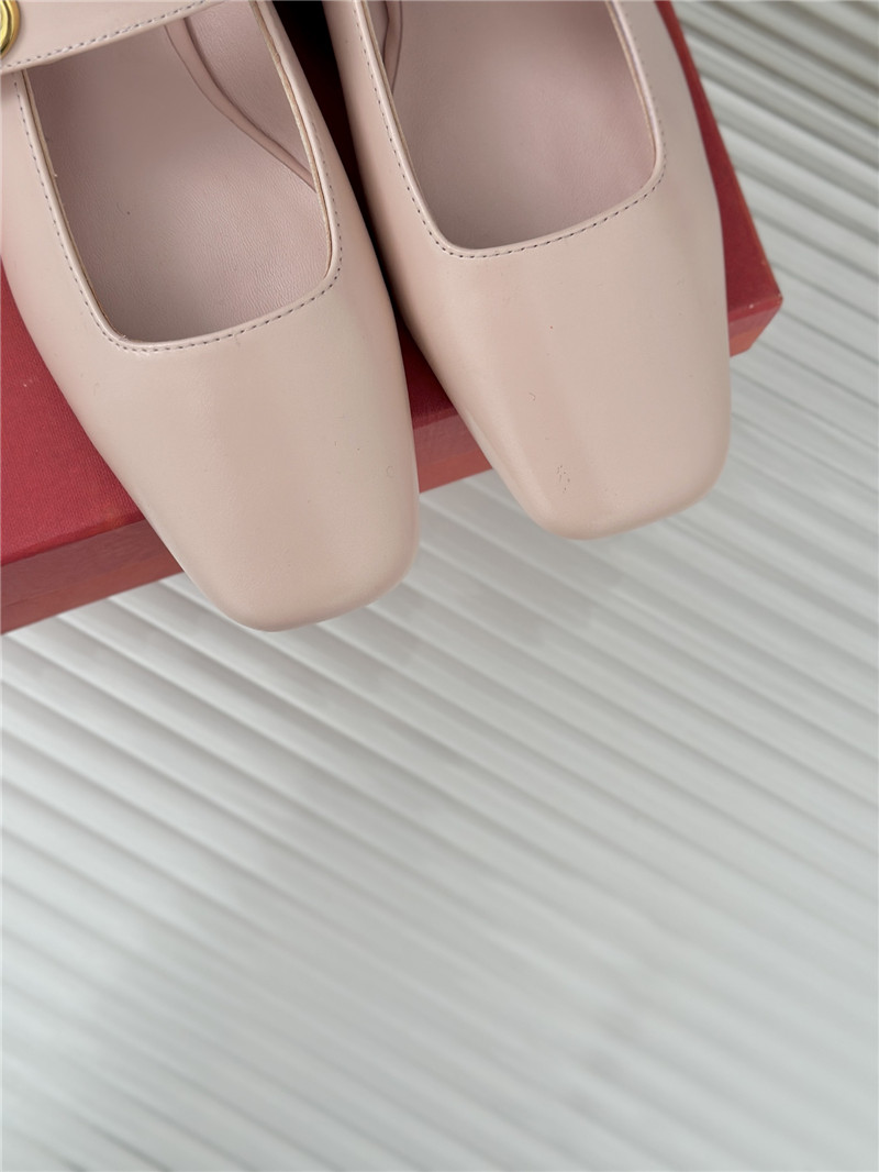 Va1e*ntin0 metal v buckle mary jane shoes replica designer shoes