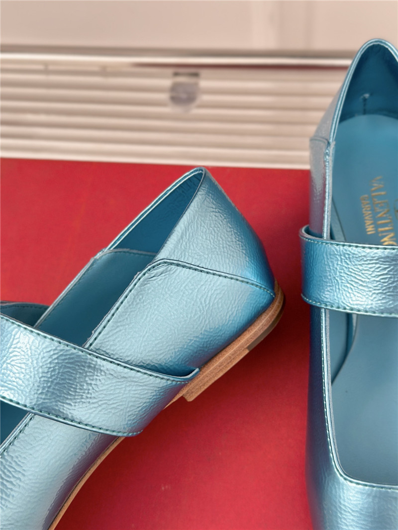 Va1e*ntin0 metal v buckle mary jane shoes replica designer shoes