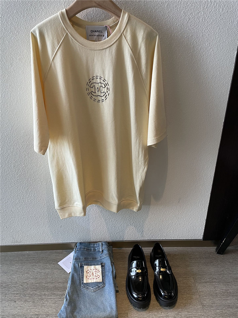 Ch**el cream short sleeve replica d&g clothing