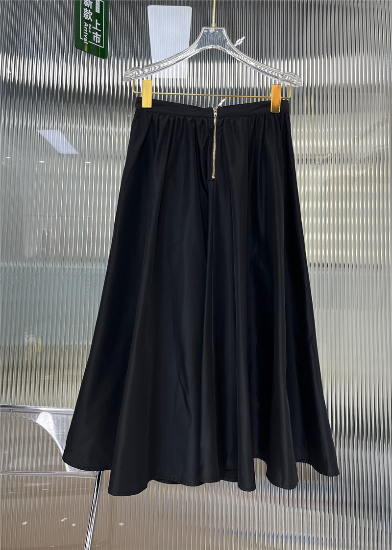 Ce1i*e black flared midi skirt