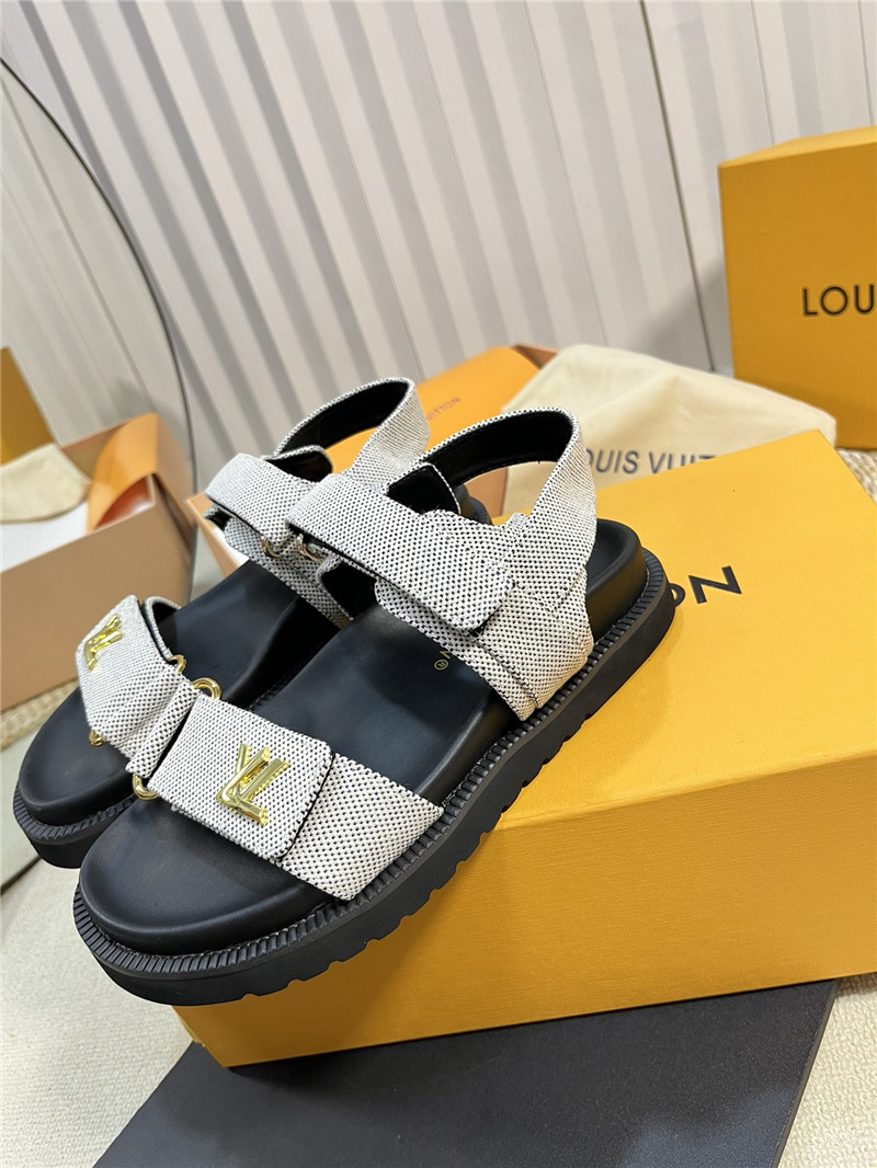 l0vis Vvtt0n lv catwalk style thick sole sandals replica shoes