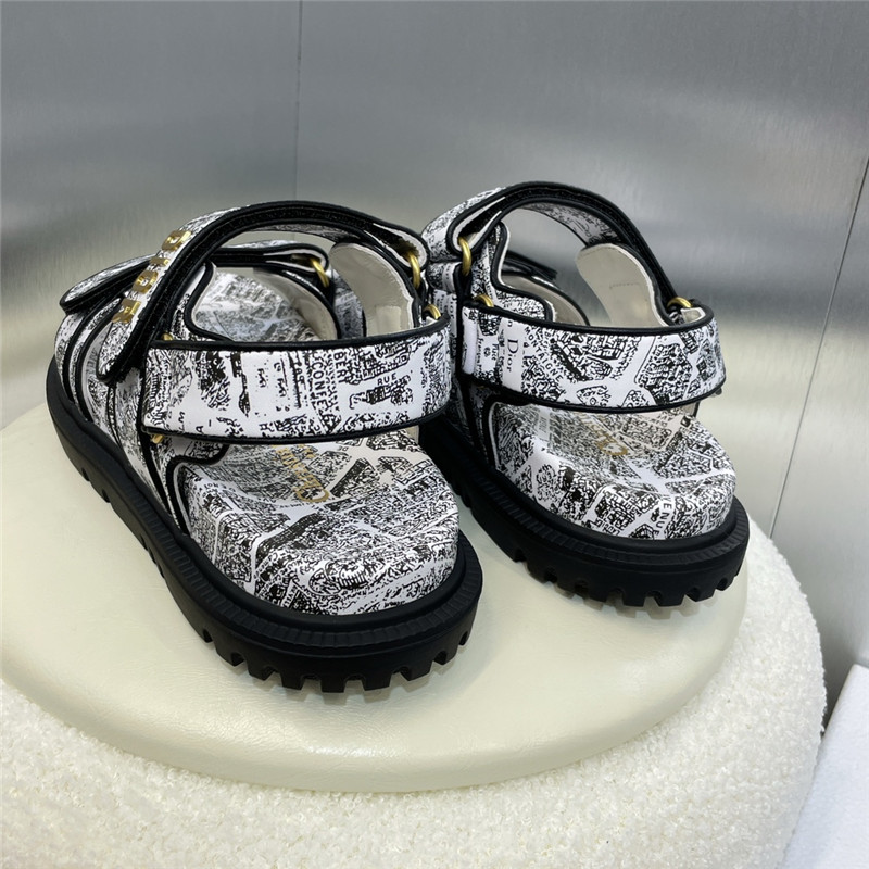D10r velcro thick sole casual women’s shoes replica designer shoes