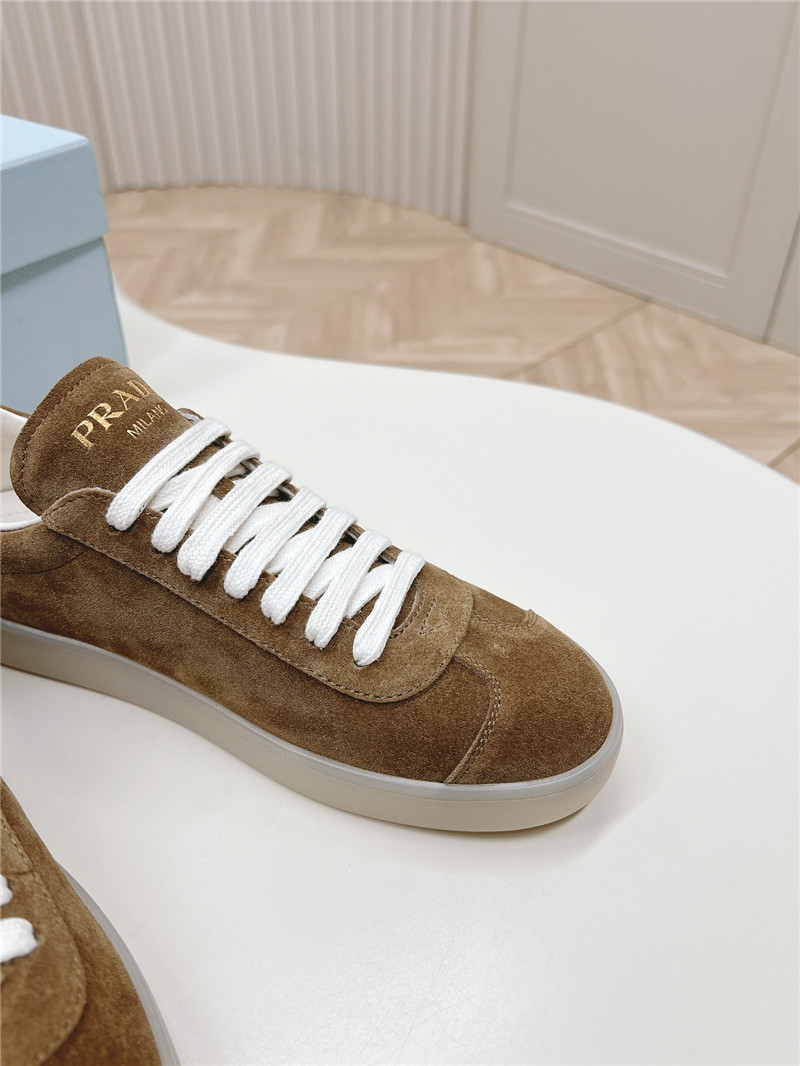Pra*a women’s low top sneakers