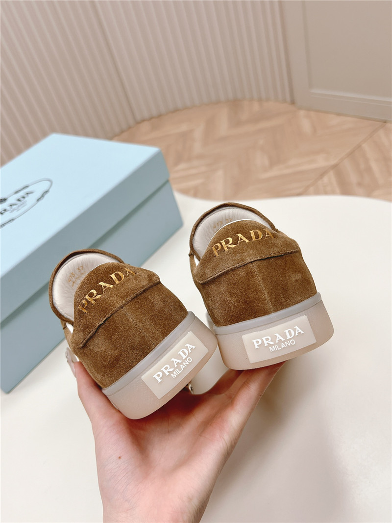Pra*a women’s low top sneakers