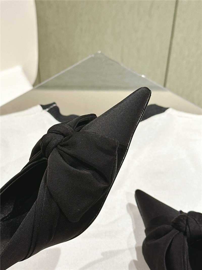 ba1en*iaga new silk cloth shoes Marg*e1a replica shoes