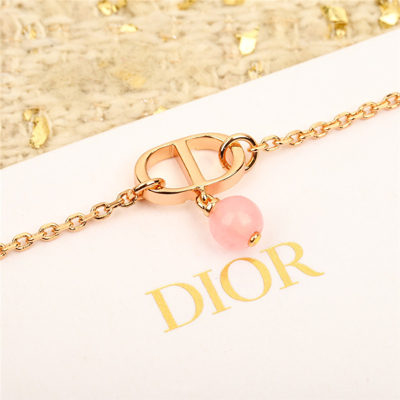 D10r new necklace