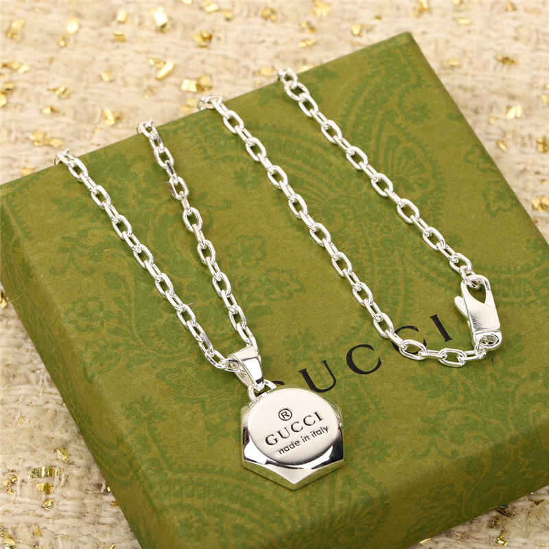 Gvc*1 carved necklace