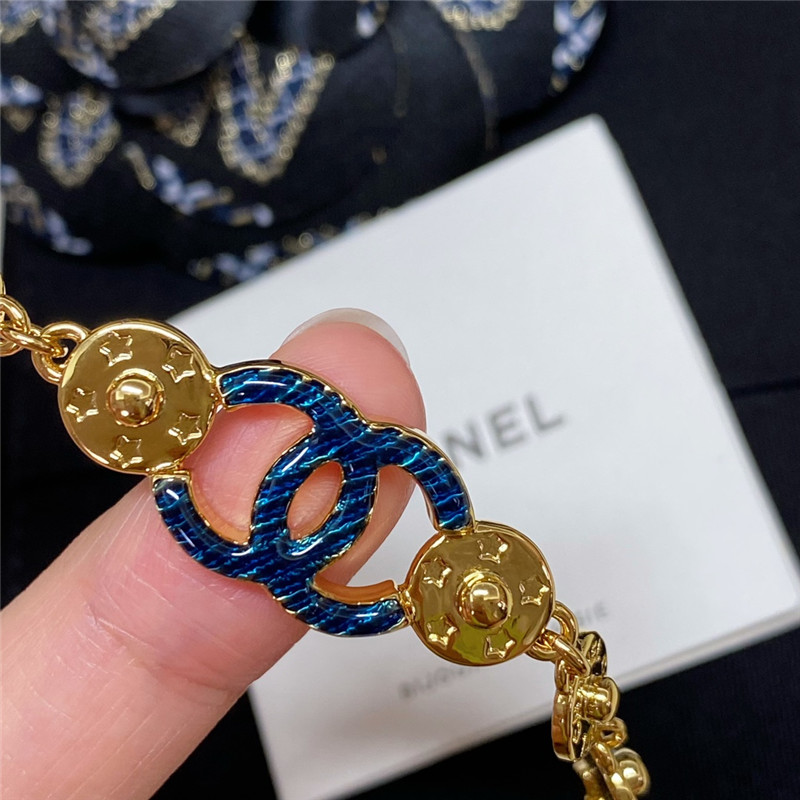 Ce1i*e new earrings