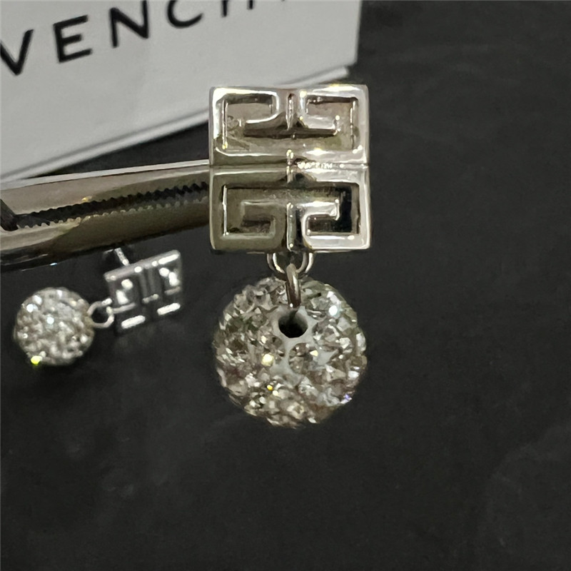 Givenchy second-hand earrings
