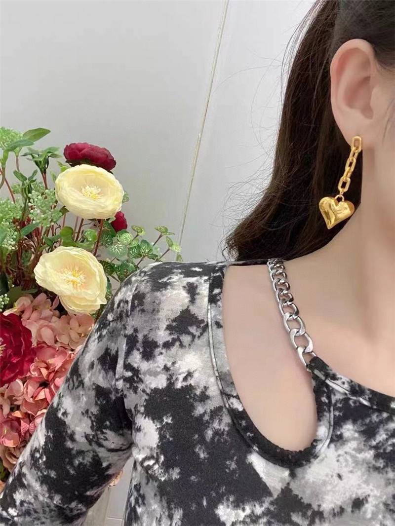 Ba1en*iaga new earrings