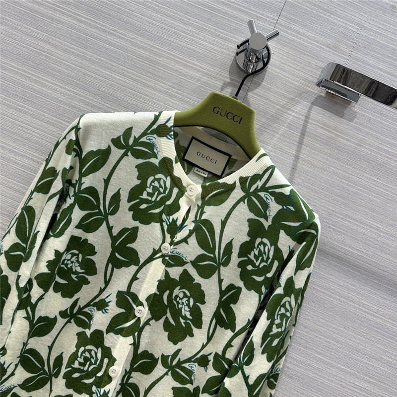 Gvc*1 flower vine print knit cardigan