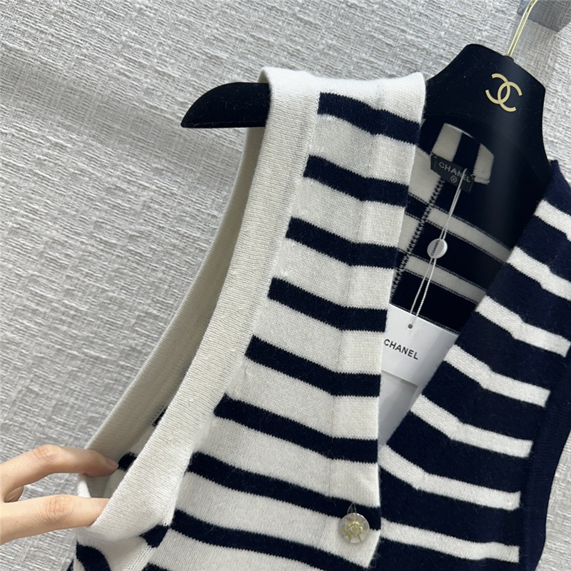 Ch**el contrast striped cashmere vest replica clothing sites