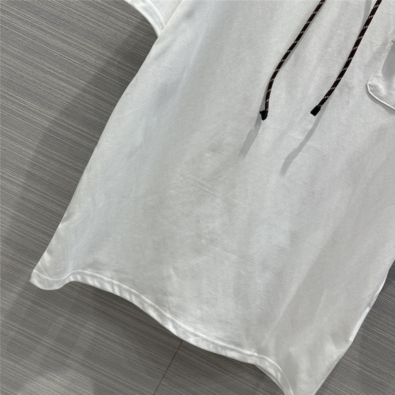 M1um1u necklace design temperament t-shirt replica clothing