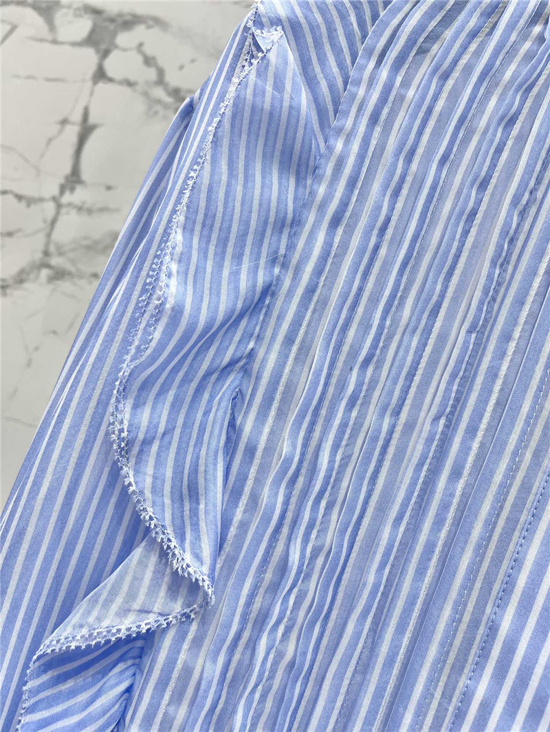 Va1e*ntin0 silk vertical striped silk shirt replicas clothes
