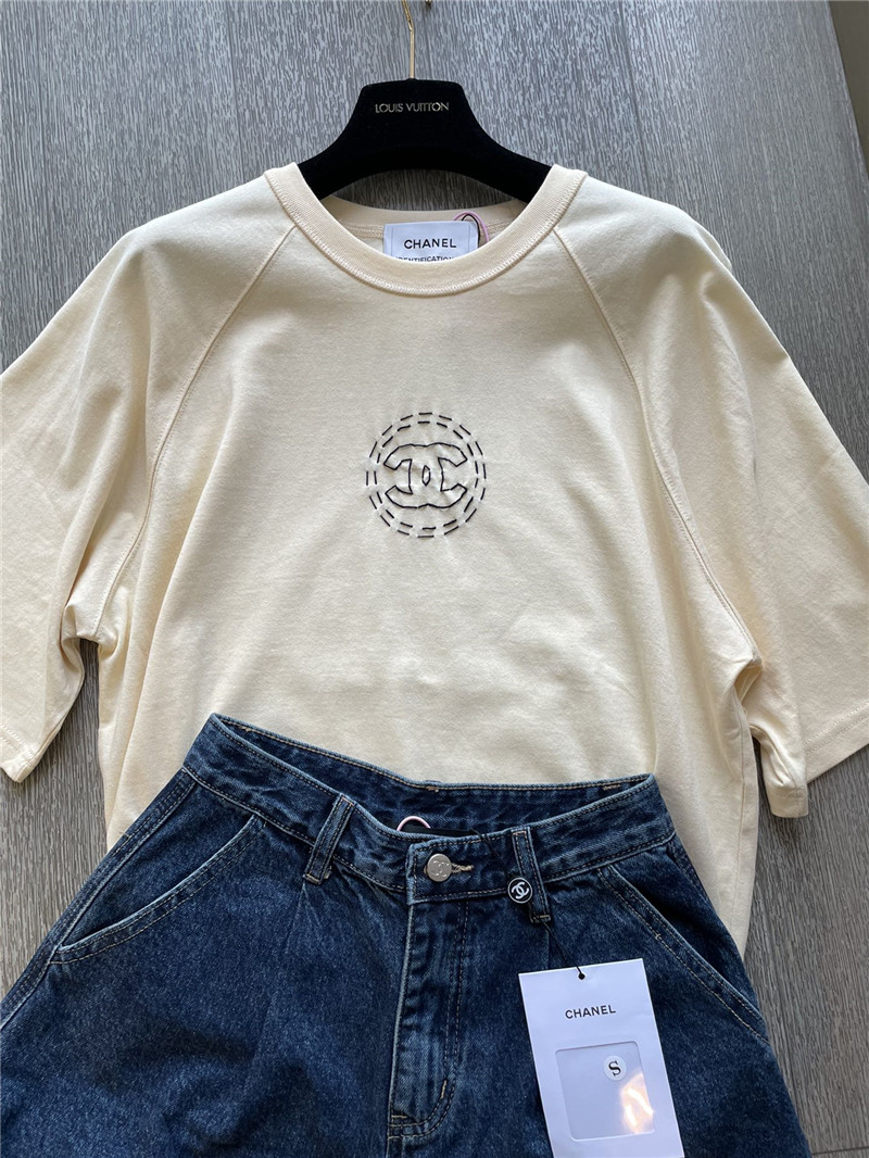 Ch**el cream short sleeve replica clothes