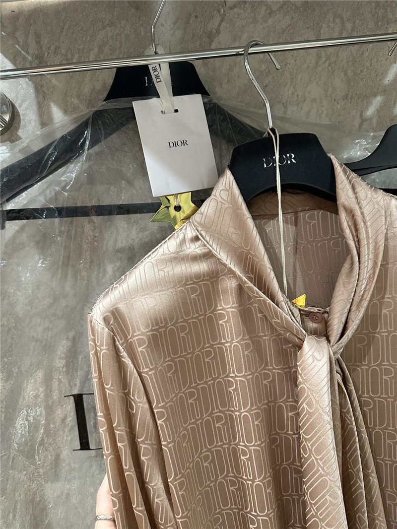 D10r silk shirt replica designer clothing websites