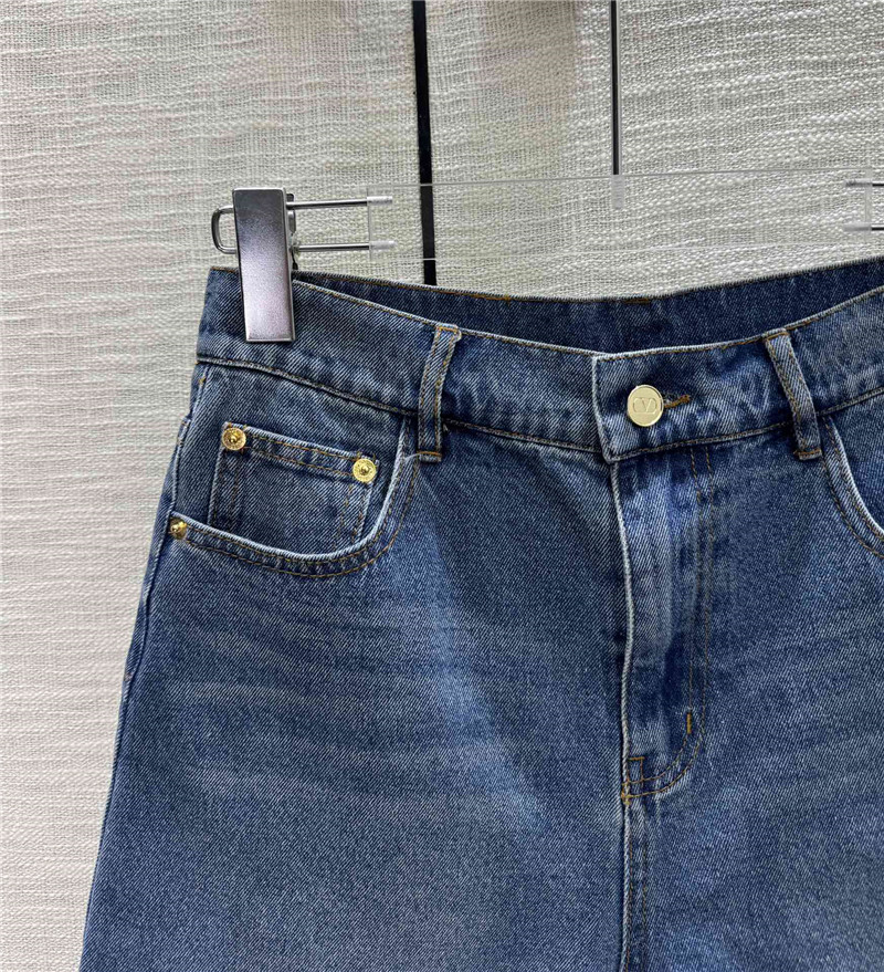Va1e*ntin0 denim shorts cheap replica designer clothes